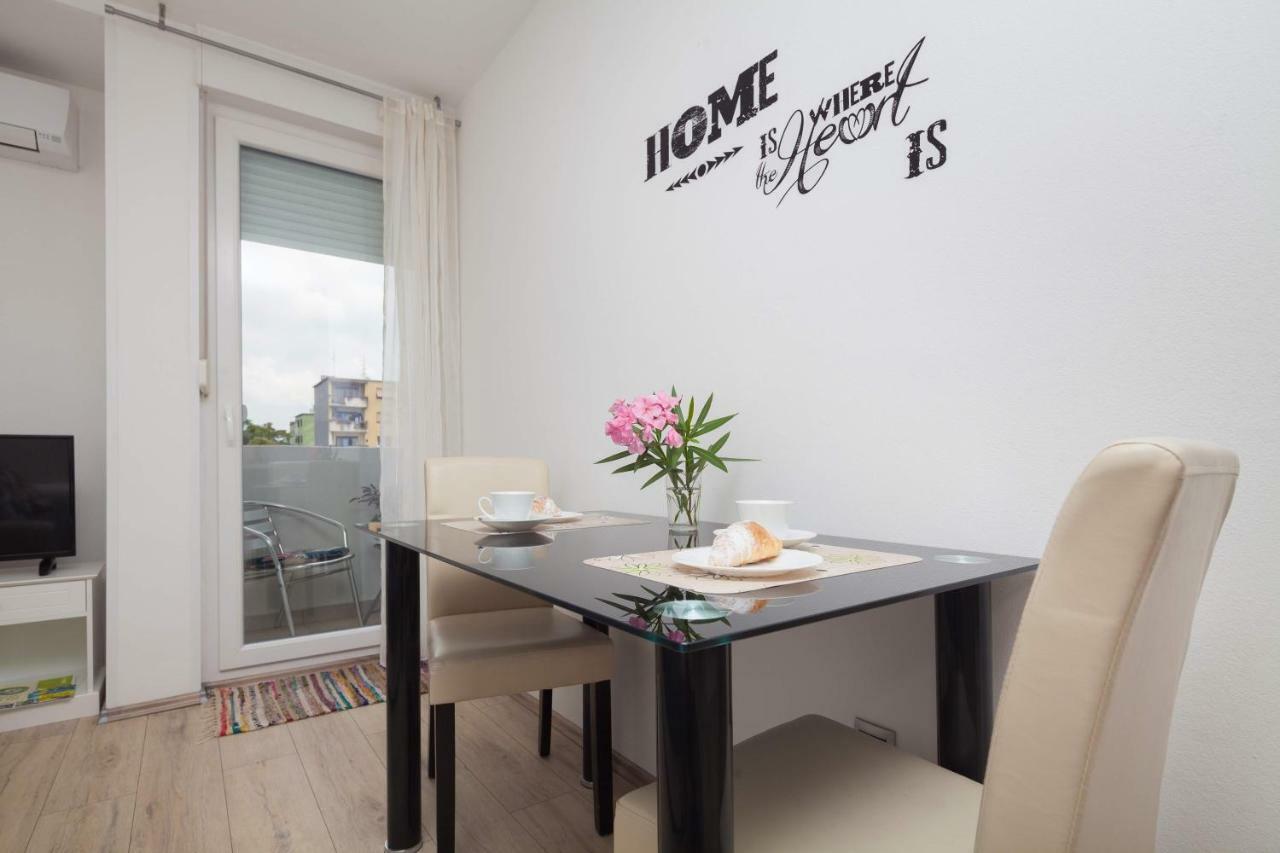 PUY Apartman Ester מראה חיצוני תמונה