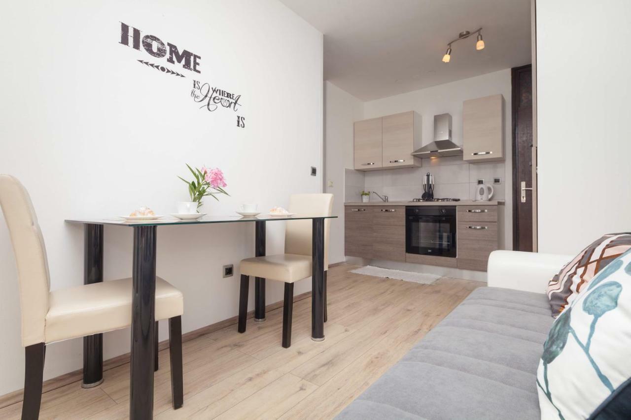 PUY Apartman Ester מראה חיצוני תמונה