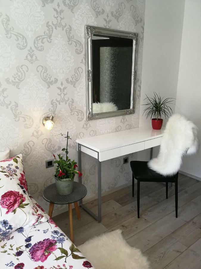 PUY Apartman Ester מראה חיצוני תמונה